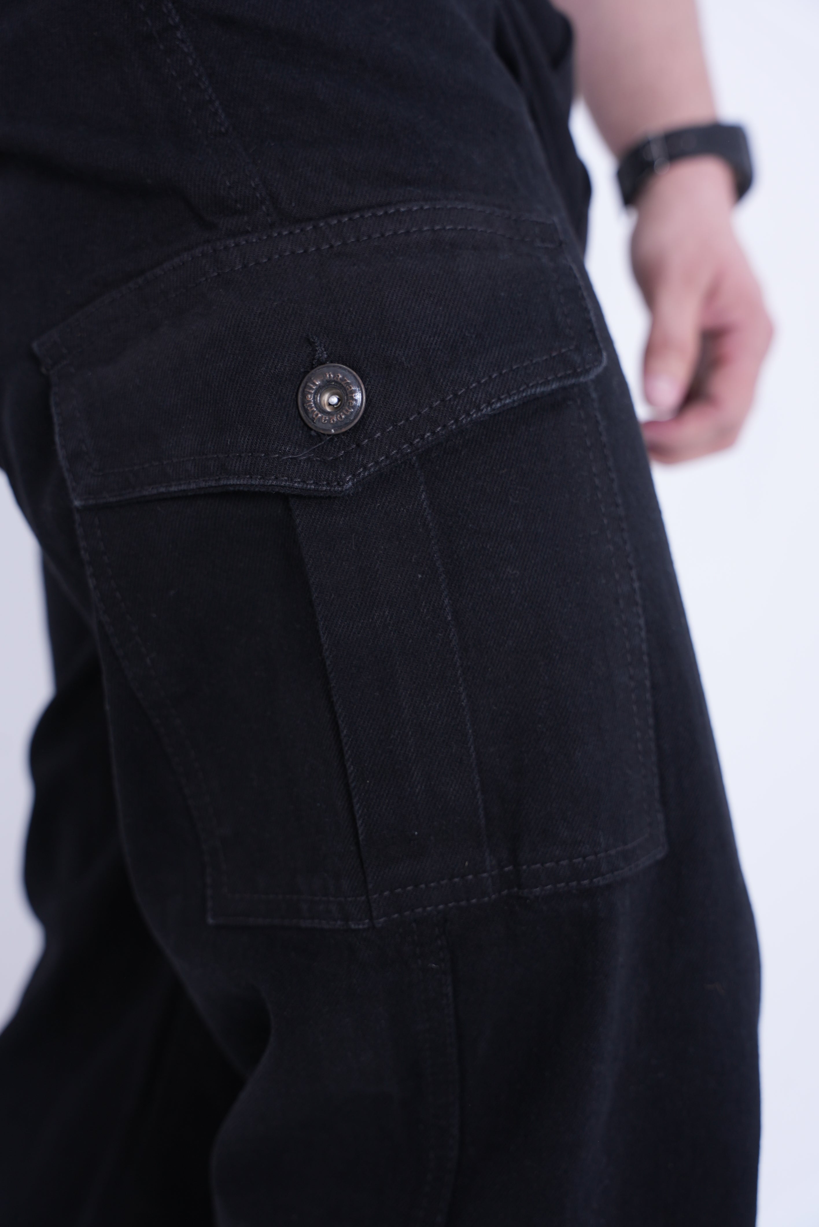 Men’s Baggy Cargo Denim Jeans- Black