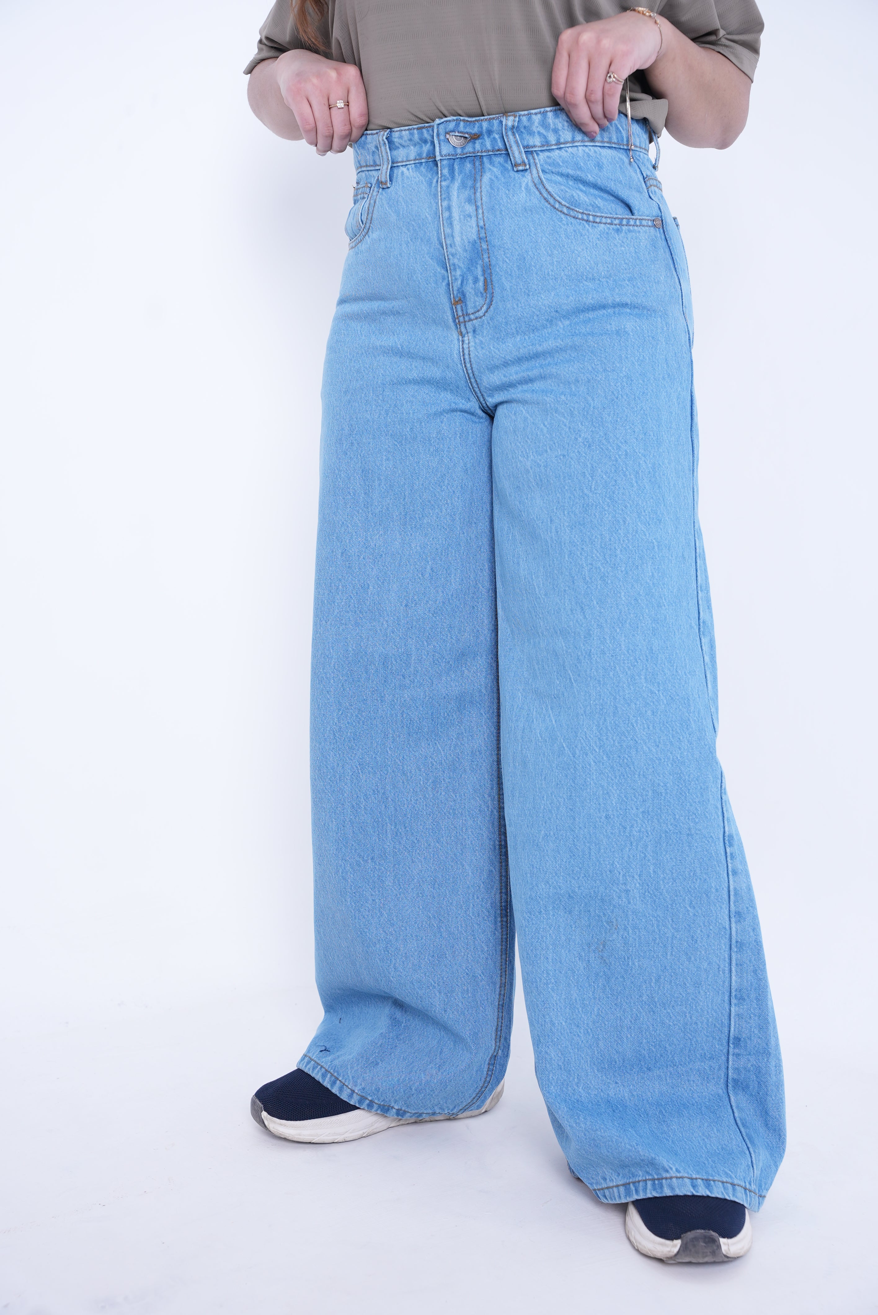 Classic Women’s Baggy Denim Pants- Light Blue