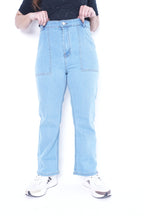 Classic Women’s Straight Fit Denim Jeans- Light Blue
