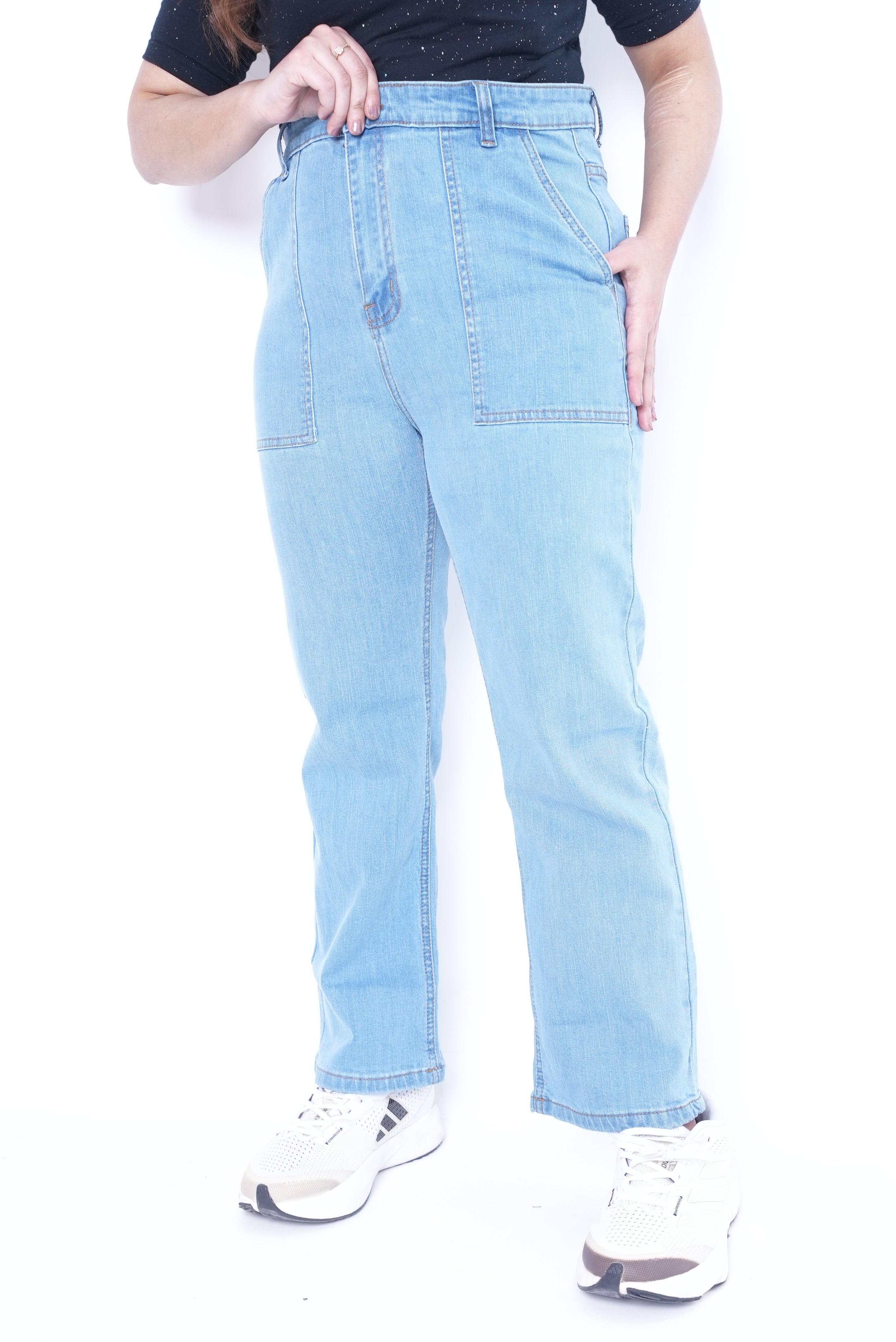 Classic Women’s Straight Fit Denim Jeans- Light Blue