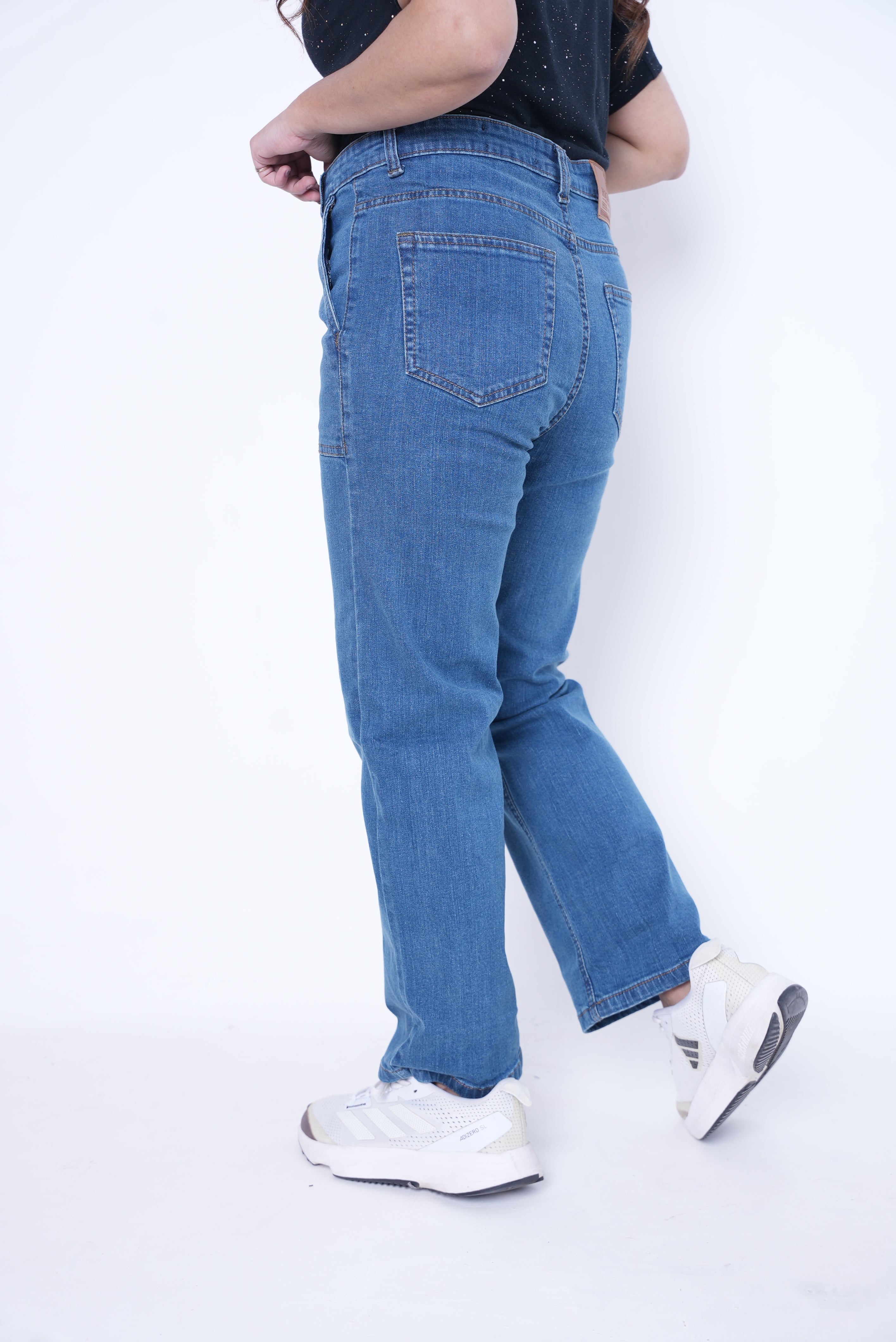 Classic Women’s Straight Fit Denim Jeans- Dusty Blue