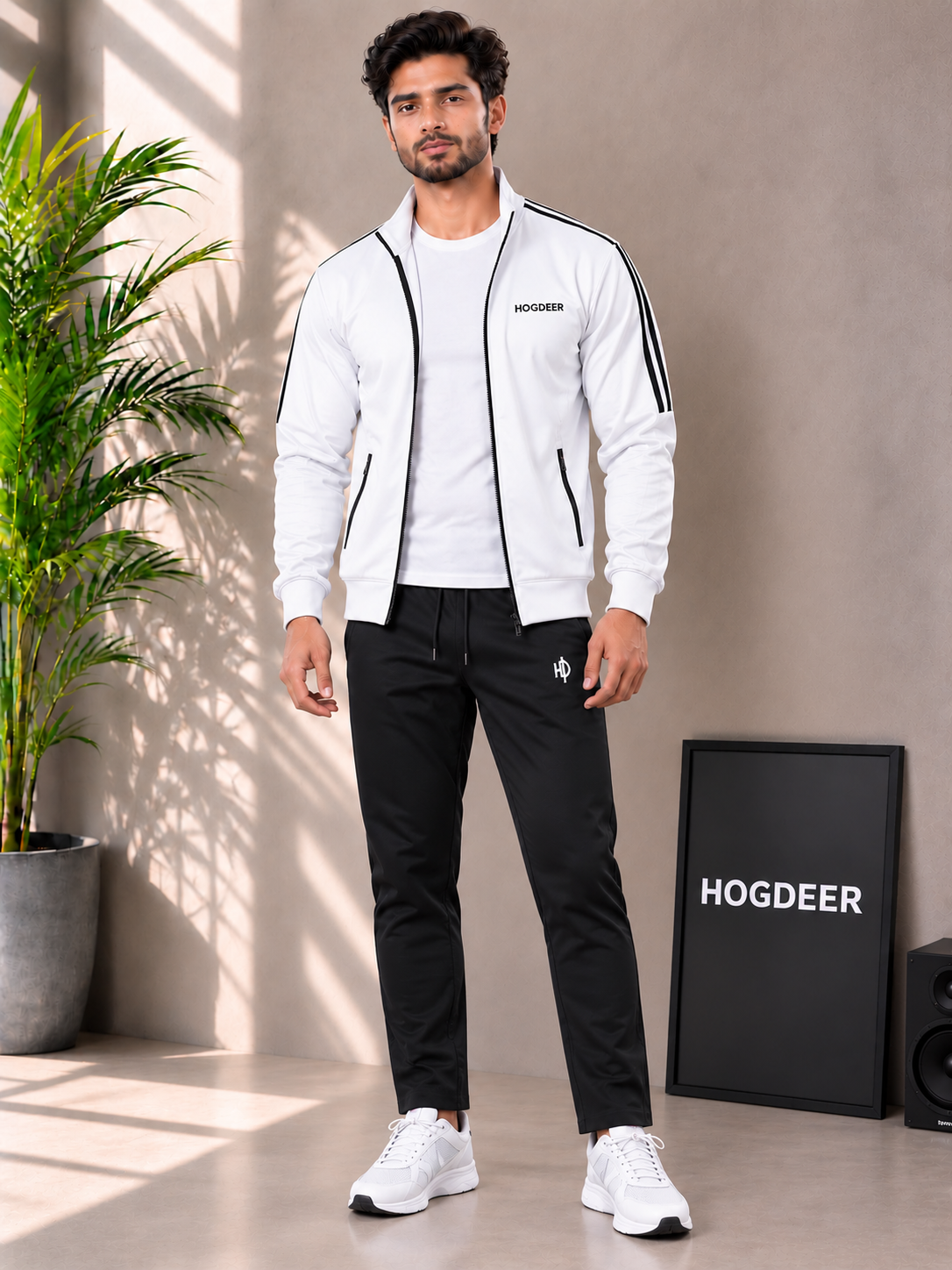 Glacier Swift – Signature White/Black Winter Tracksuit